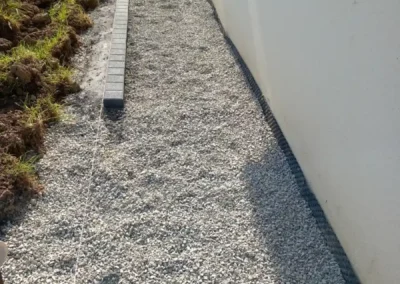 4ème partie du chantier de Tréméven - Pose de pavés