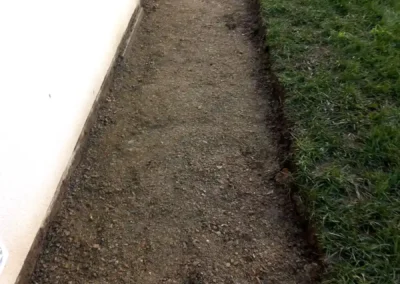 Terrassement des allées avant pour des pavés
